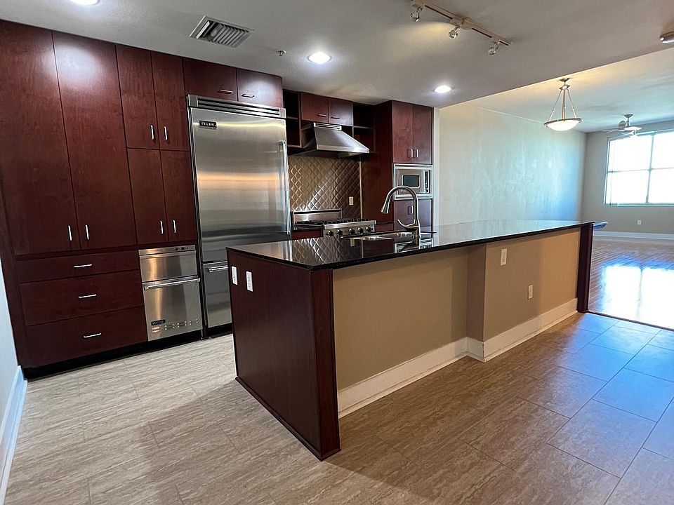 1st image of 1208 E Kennedy Blvd Unit 922