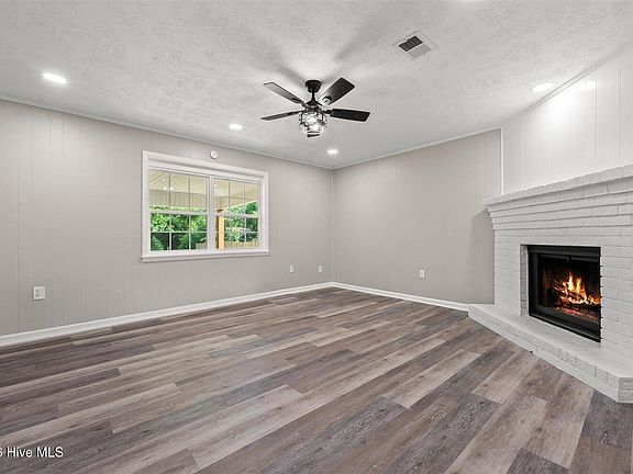 4th image of 3605 Cameron Drive