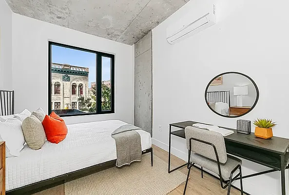 Rented by Highline Residential | media 7