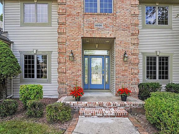 5th image of 6006 Oak Hollow Ct