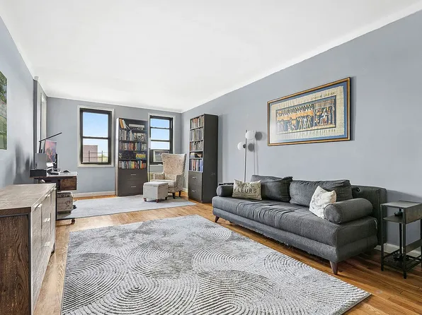 69-60 108th St APT 708, Forest Hills, NY 11375