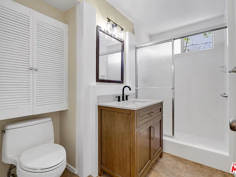 26572 Academy Dr — Photo 26