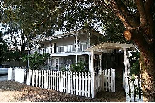 2nd image of 3021 Manatee Ave