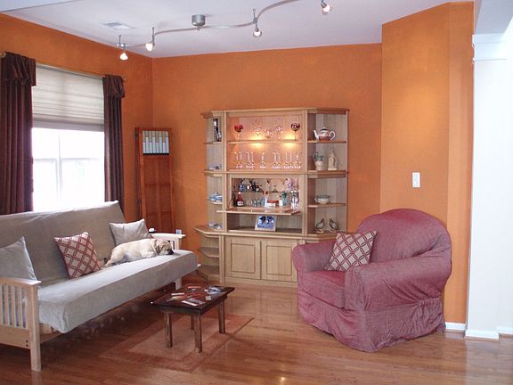 oak wall unit can convey if desired