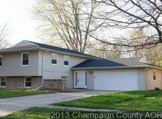2318 Belmore Dr, Champaign, IL