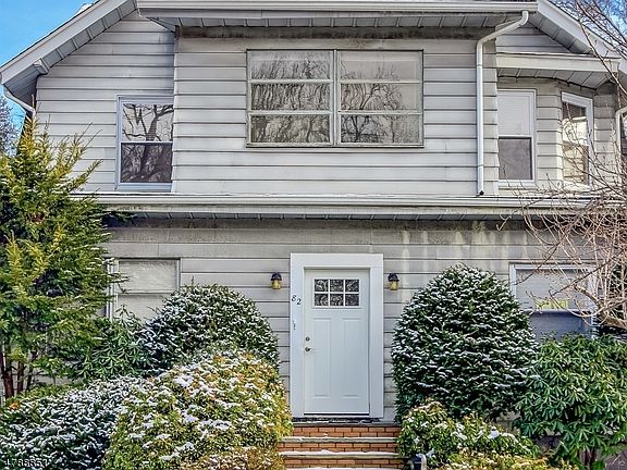 3rd image of 82 Park Pl #2