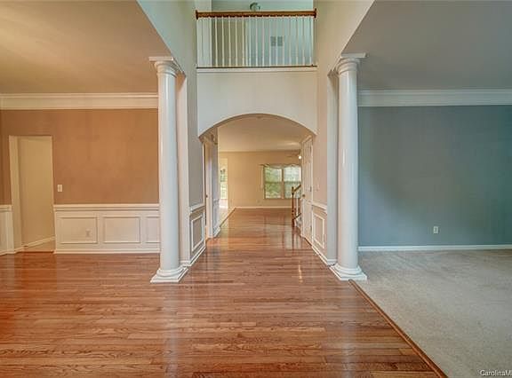 4th image of 8129 Brookings Dr