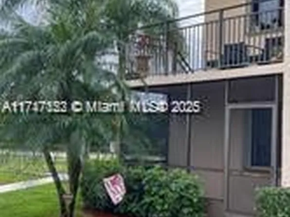 16451 Blatt Blvd APT 101, Weston, FL 33326