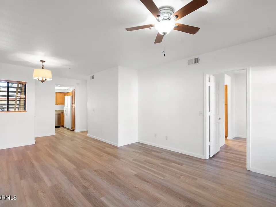 7008 E Gold Dust Ave #103