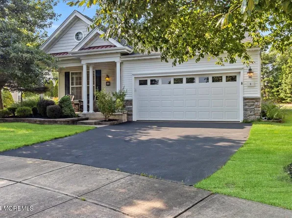 3 Cardona Place, Barnegat, NJ 08005