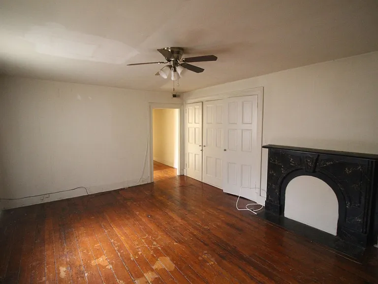 710 Saint Paul — Photo 3