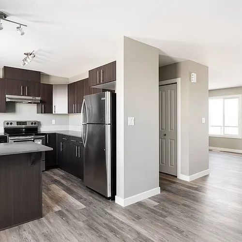 401 Athabasca Ave Photo 1