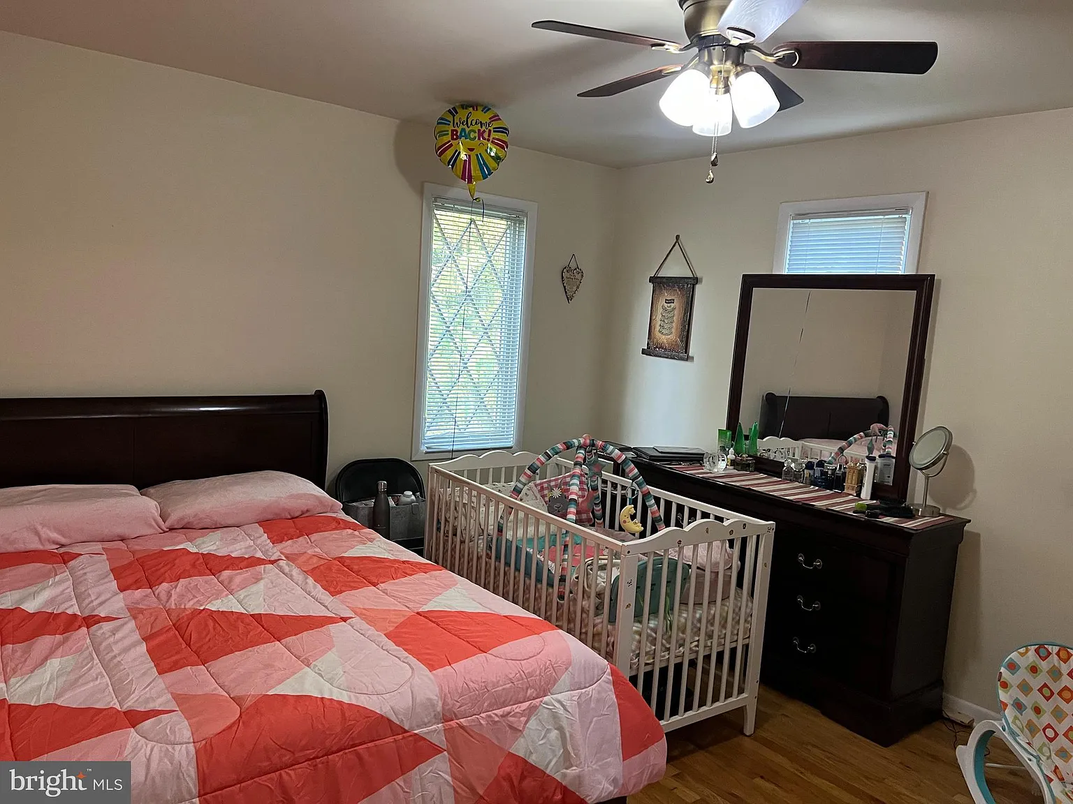 3 bed, 1140 sqft, $2,300 — Photo 3