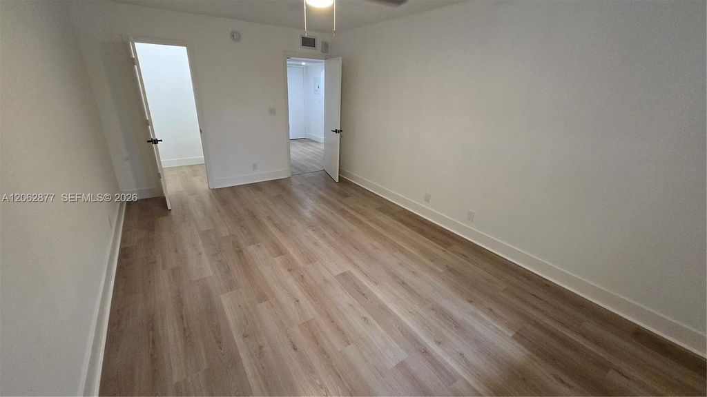 251 S Cypress Rd APT 135, photo 6