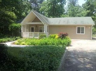 5068 Hidden Branch Dr, Buford, GA