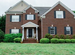 8603 Brookgreen Dr, Mint Hill, NC 28227