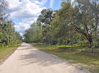 1960 E Gateway Dr, New Smyrna Beach, FL 32168