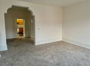1810 Saint Paul St APT 301, Baltimore, MD 21202