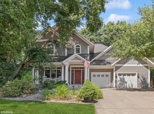 14367 Elm Ct, New Buffalo, MI 49117