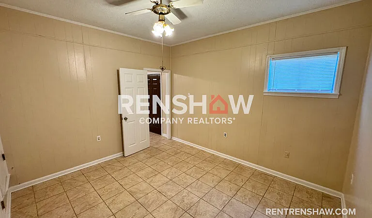 663 Moss Rd — Photo 13