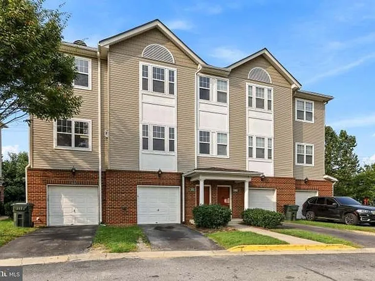3112 Irma Ct — Photo 2