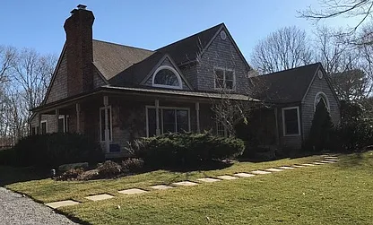 East Hampton Traditional Contemporary — Photo 2