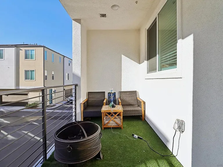 5460 Shorefront Dr #135 — Photo 7