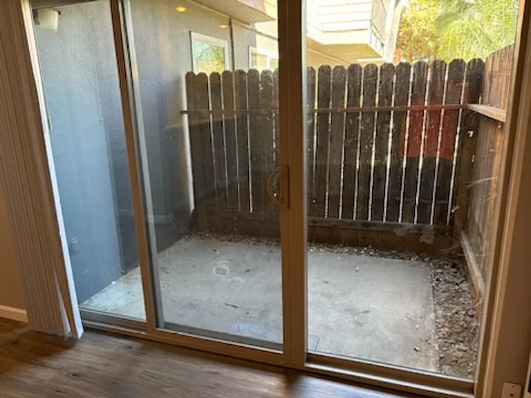 3100 Jersey Way — Photo 8
