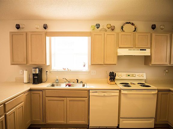 3rd image of 3093 Flintlock Dr