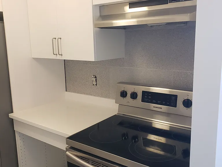 1177 Belanger Ave #413 — Photo 9