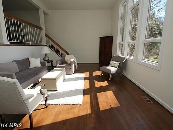 4th image of 3816 Fort Hill Dr