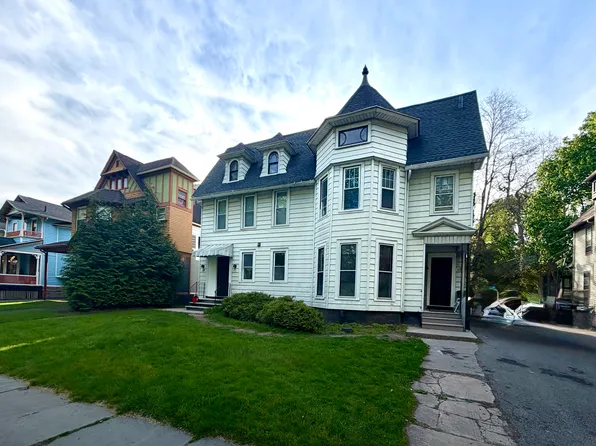 117-119 Meigs St, Rochester, NY