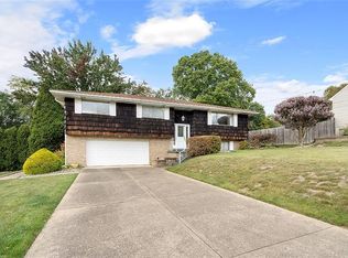 453 Crescent Boulevard Ext, Crescent, PA 15046