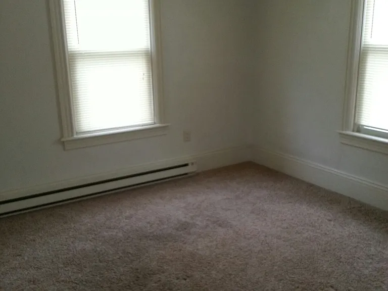48 West St #B — Photo 7