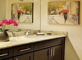 19100 N Bay Rd, Sunny Isles Beach, FL 33160