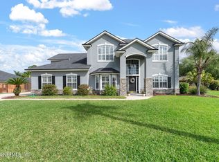 12177 Lake Fern Dr E, Jacksonville, FL 32258