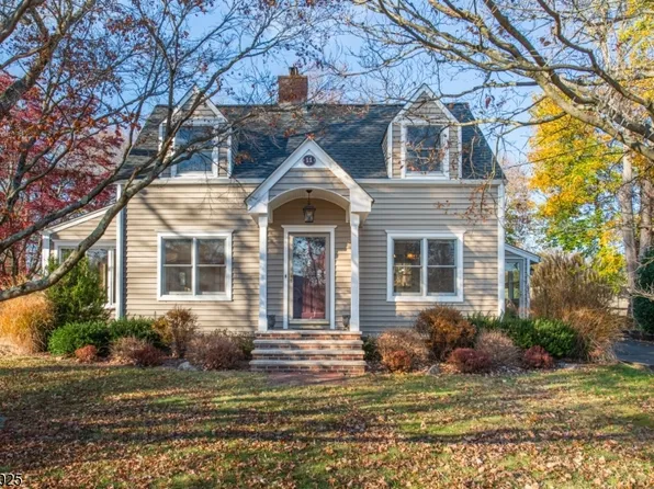 11 Spruce St, Bernards Twp., NJ 07920