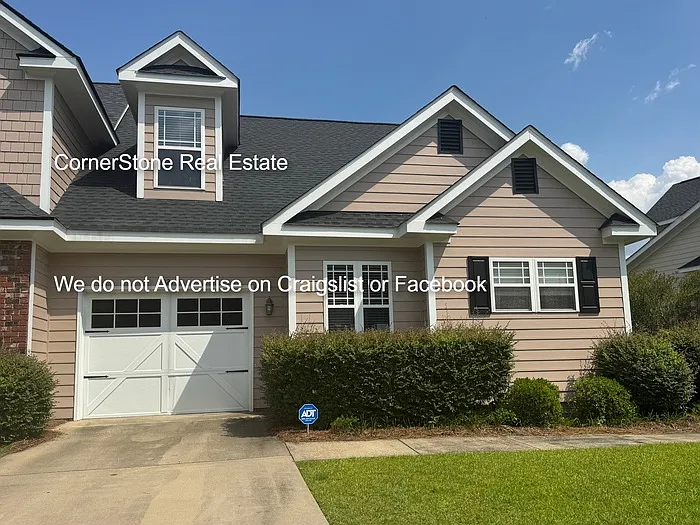 921 Kensington Park Rd — Photo 1