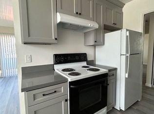Apt 2D is a Larger 2 bedroom 1 Bathroom apartment, Berkeley, CA 94709