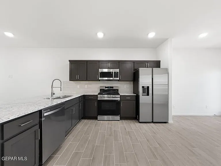 13961 Victory Sky Ave — Photo 11