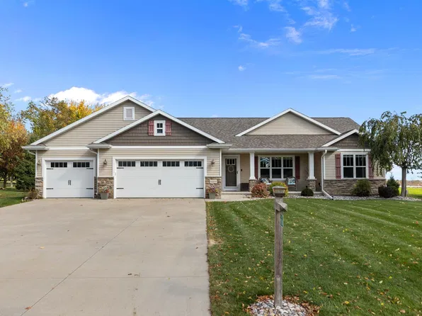 N2254 Cornhusk Dr, Greenville, WI 54942