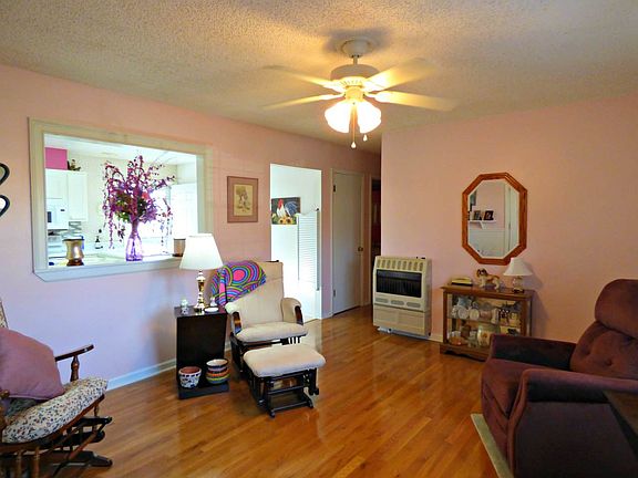 5th image of 1515 Smoky View Dr