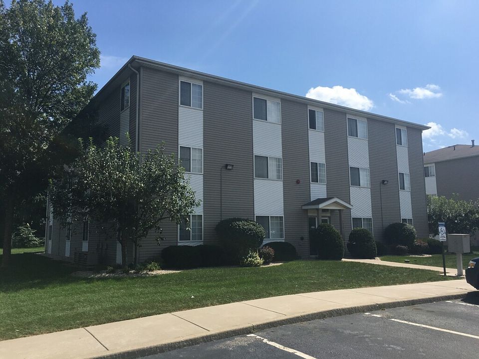 1st image of 3625 Orchard Dr APT 7