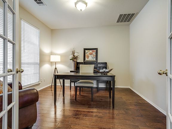 5th image of 6404 Lambeau Ct
