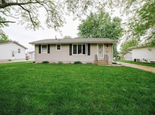402 15th St SE, Altoona, IA 50009