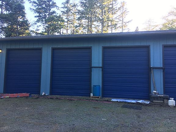 3000 sq ft 5 bays