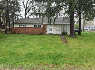 440 Linden Ln, Antioch, IL 60002