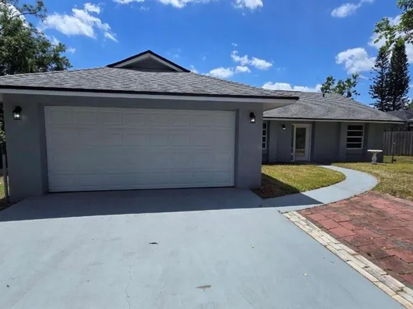 34 Emerson Dr NW, Palm Bay, FL 32907