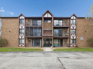 17525 71st Ct APT 3D, Tinley Park, IL