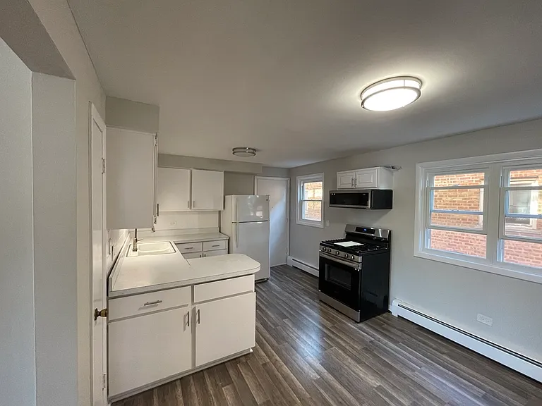 2806 N Rutherford Ave #2N — Photo 11